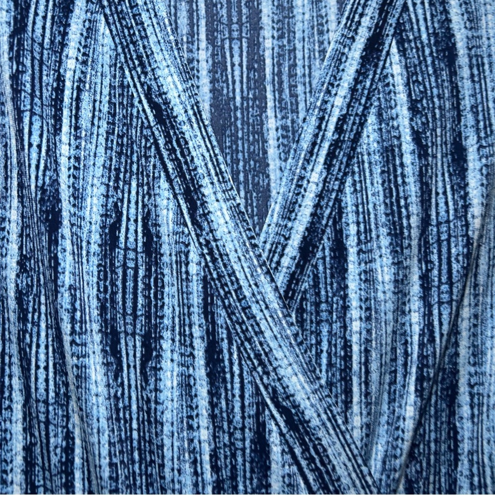 BCBGMaxAzria Ruffle Blue Striped Dress Faux Wrap women’s small comfy casual - Picture 4 of 8